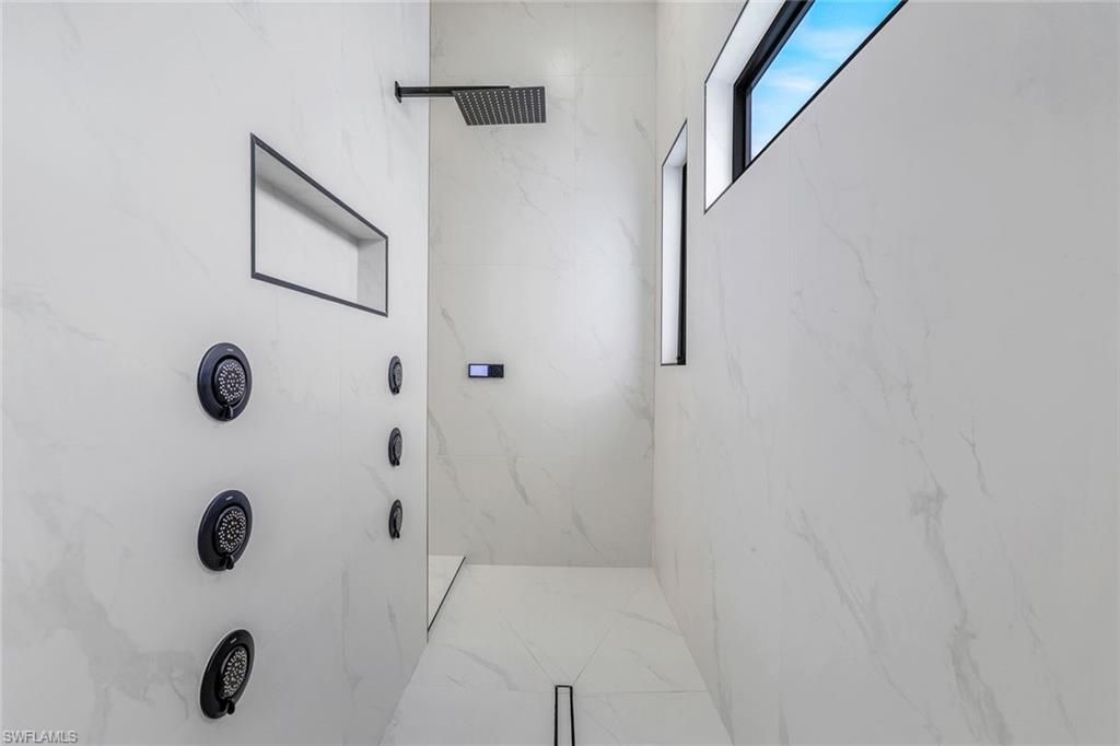 1248 13th Ave N, Naples, FL 34102 Photo