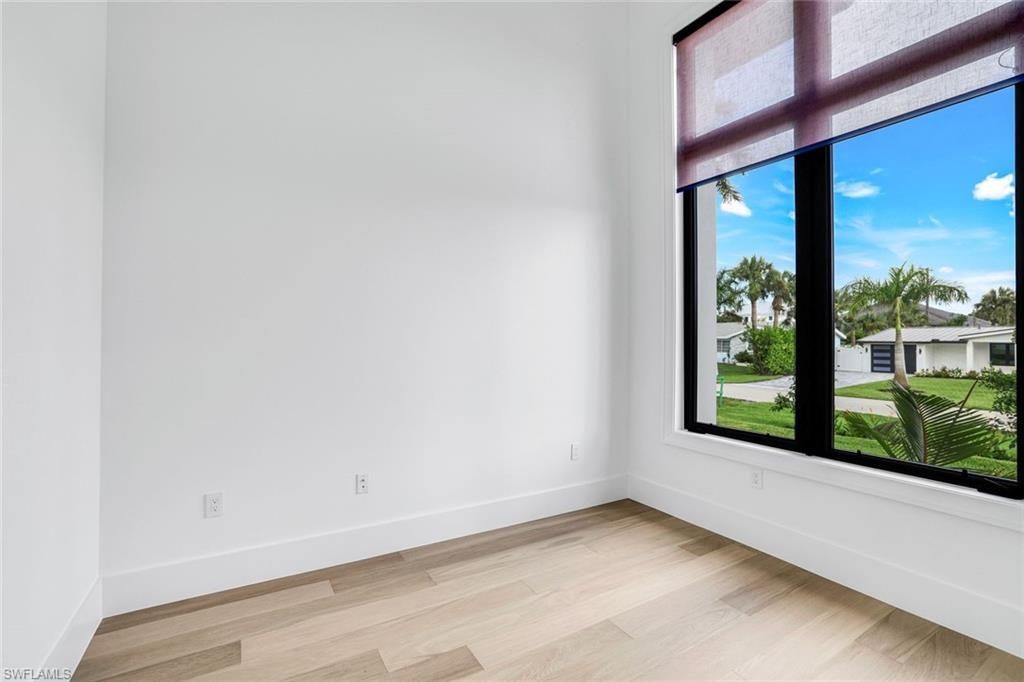 1248 13th Ave N, Naples, FL 34102 Photo