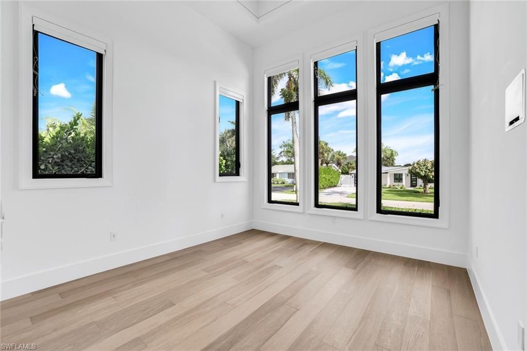 1248 13th Ave N, Naples, FL 34102 Photo