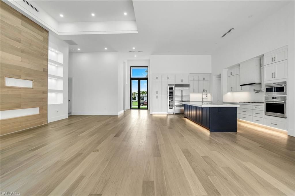 1248 13th Ave N, Naples, FL 34102 Photo