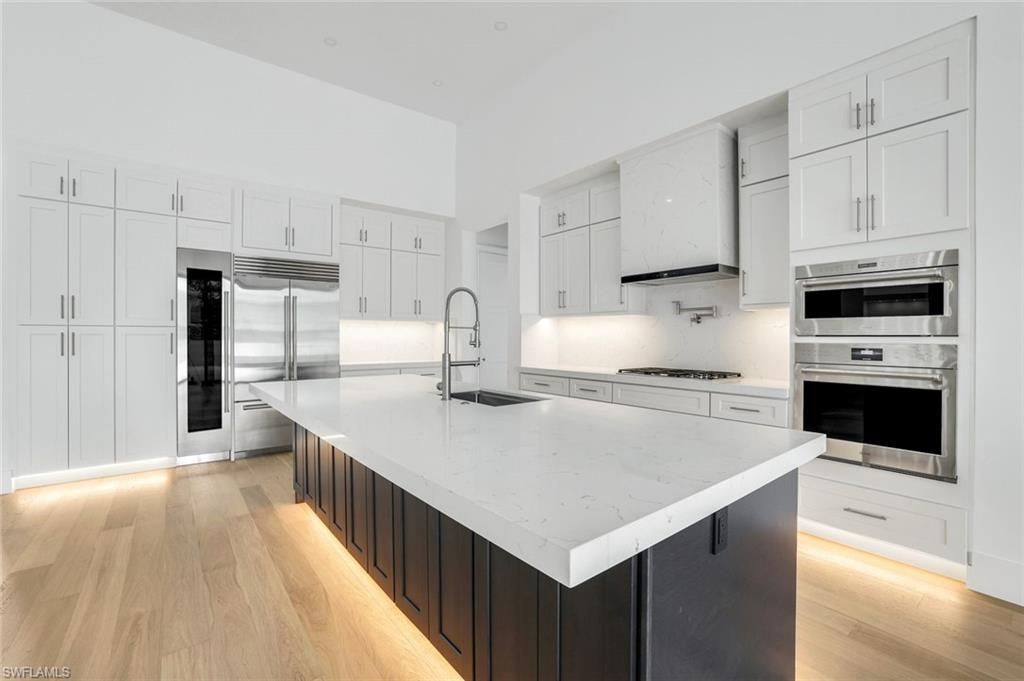 1248 13th Ave N, Naples, FL 34102 Photo