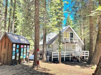 1340 Gooseberry Rd, Strawberry Valley, CA 95981 Photo