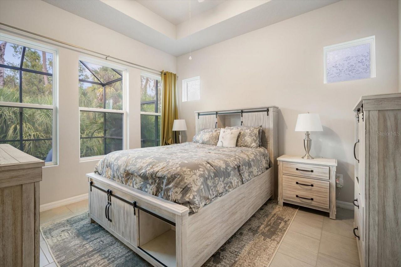 5640 Trevesta Place, Palmetto, FL 34221 Photo