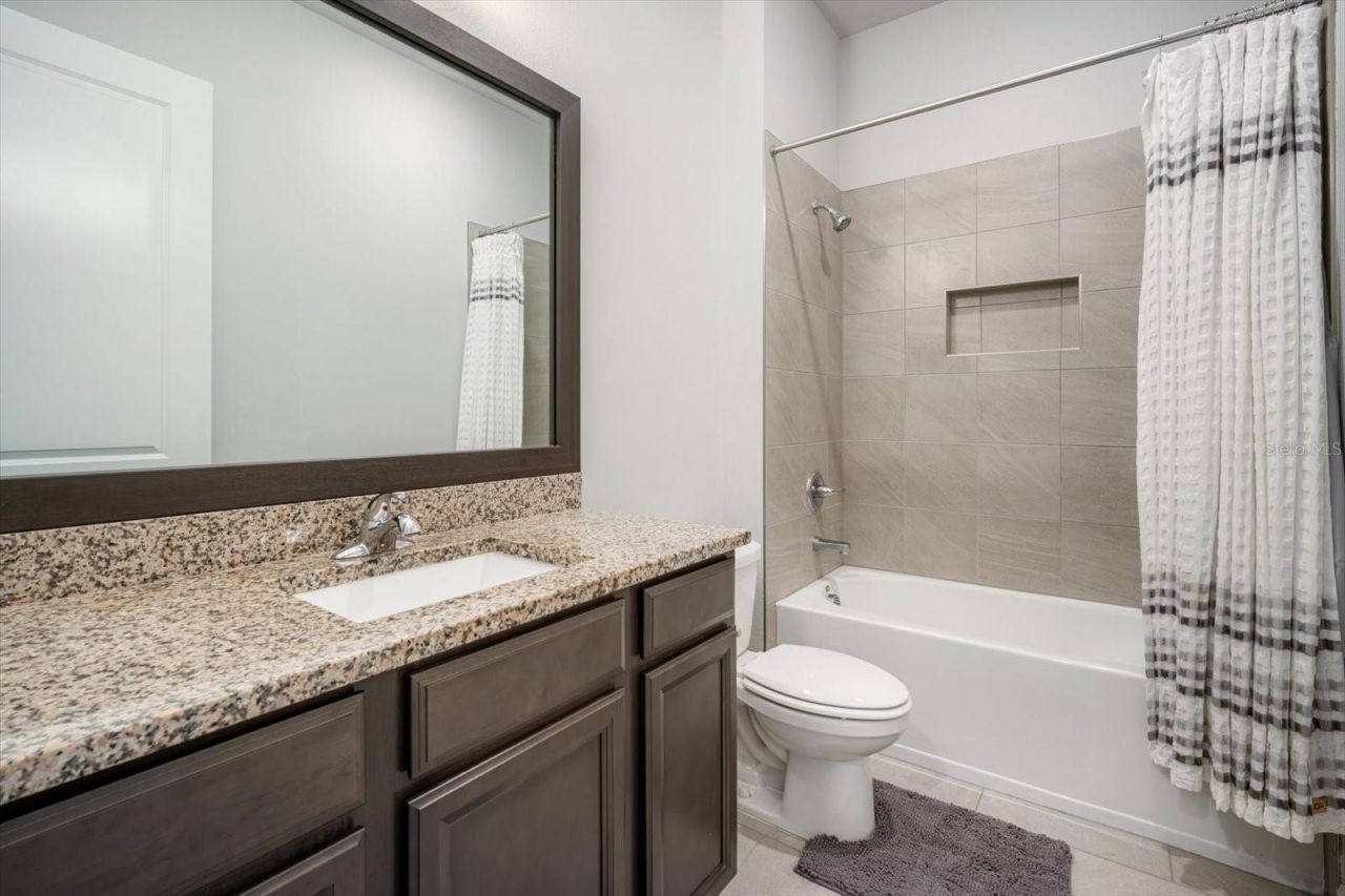 5640 Trevesta Place, Palmetto, FL 34221 Photo