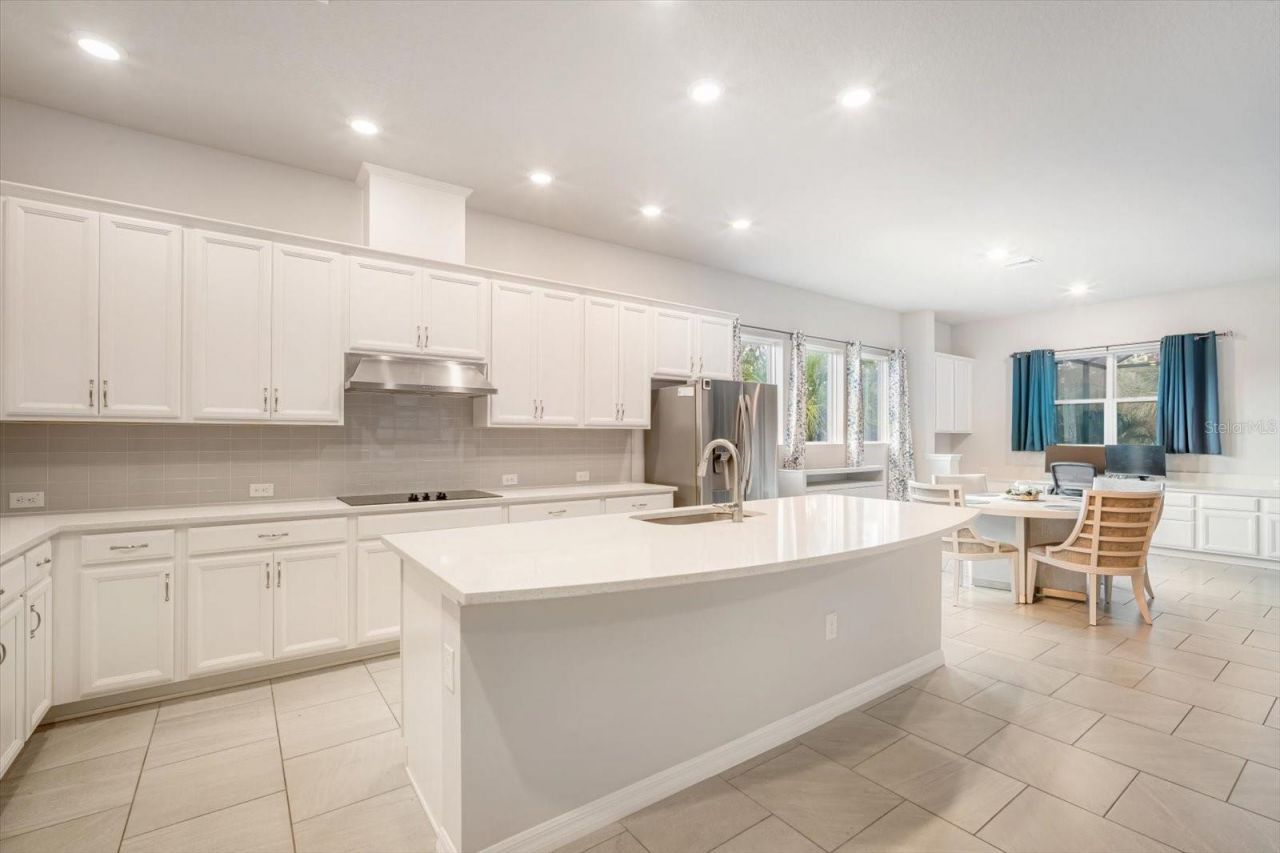 5640 Trevesta Place, Palmetto, FL 34221 Photo