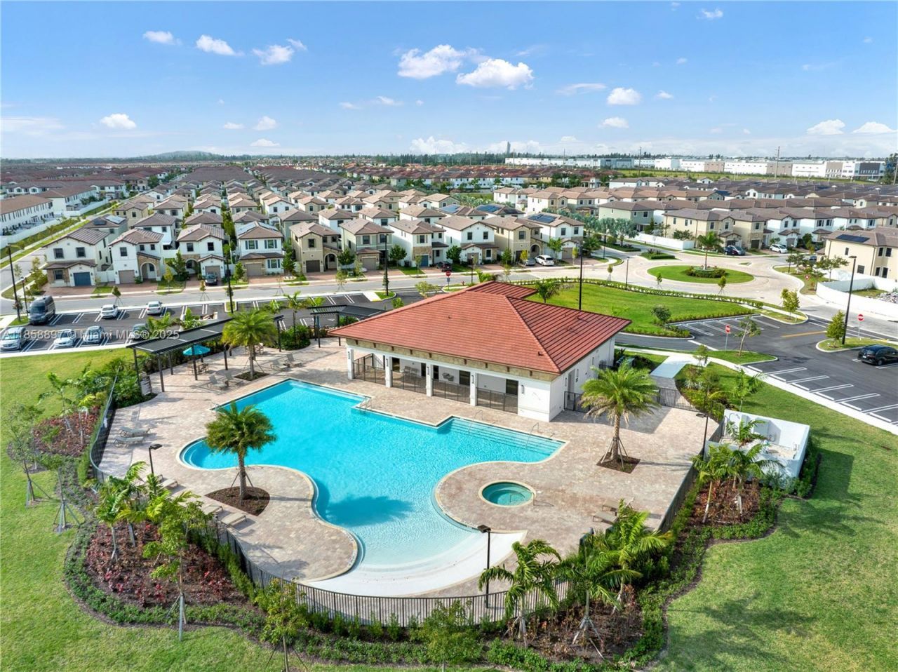 10480 W 33rd Ln, Hialeah, FL 33018 Photo