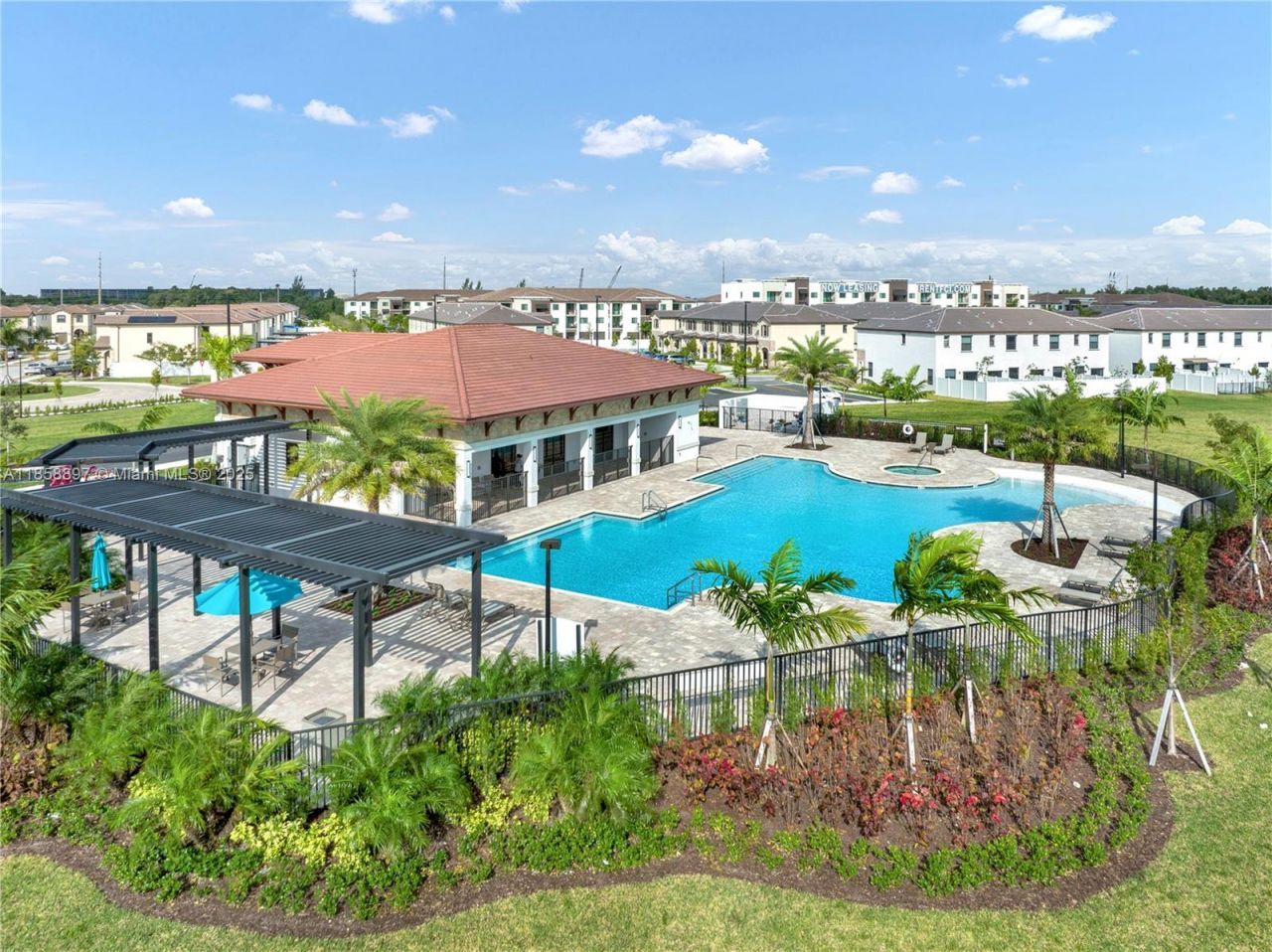 10480 W 33rd Ln, Hialeah, FL 33018 Photo