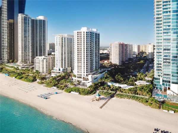 17375 Collins Ave, Unit 2003, Sunny Isles Beach, FL 33160