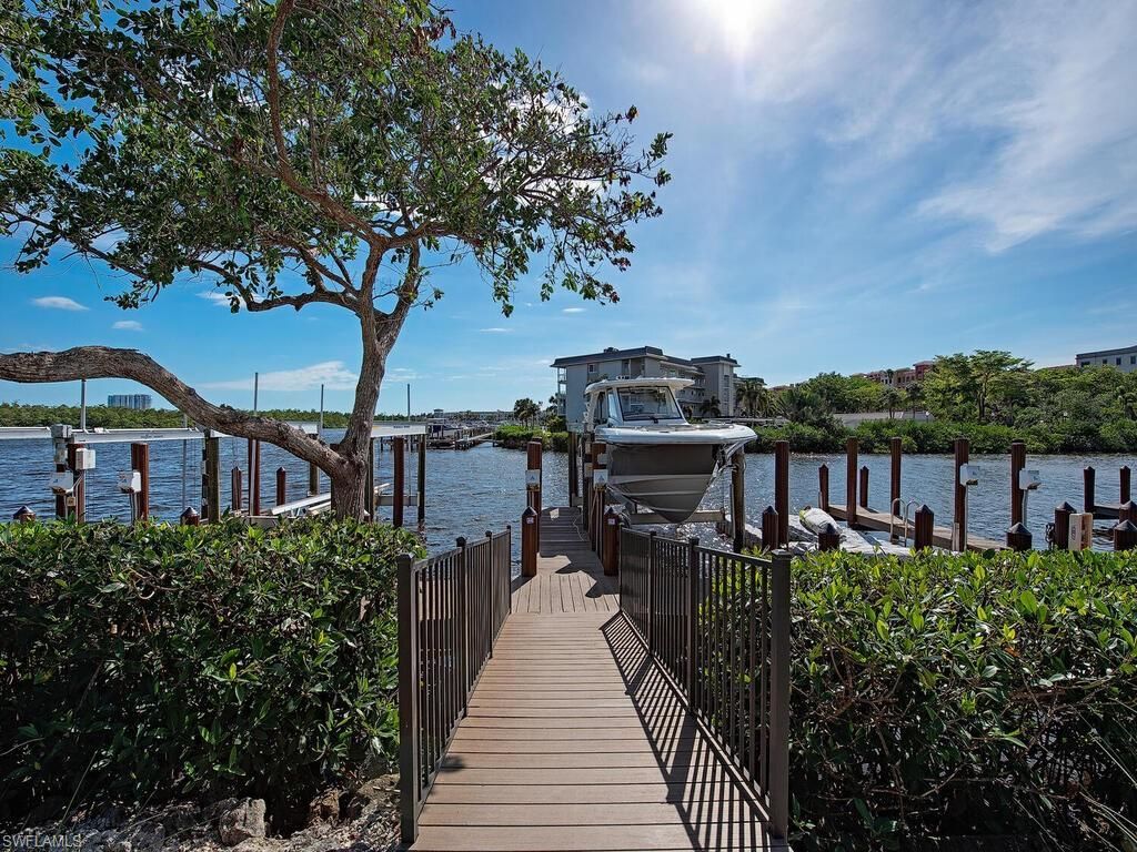 1482 2nd Ave S, Naples, FL 34102 Photo