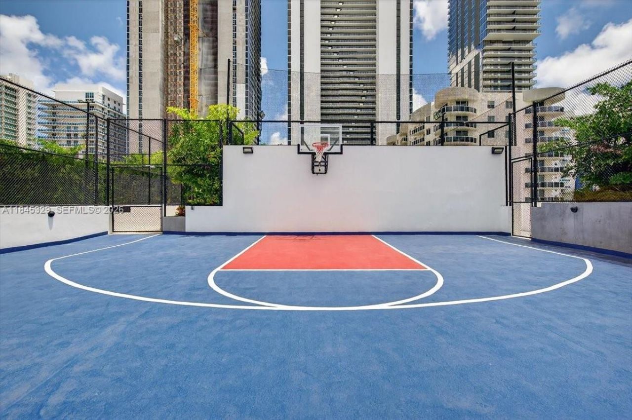 700 NE 24th Street, Unit 1405, Miami, FL 33137 Photo