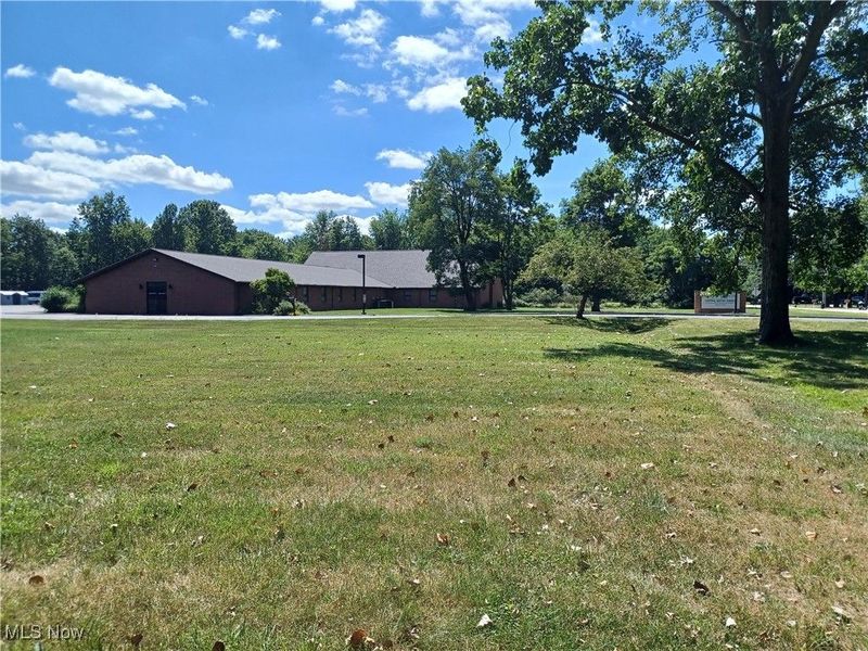 6689 Fry Road, Middleburg Heights, OH 44130 Photo 3