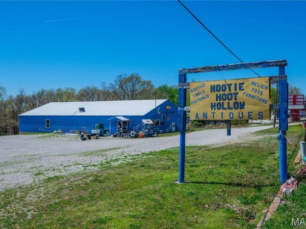 11520 Highway 64, Lebanon, MO 65536
