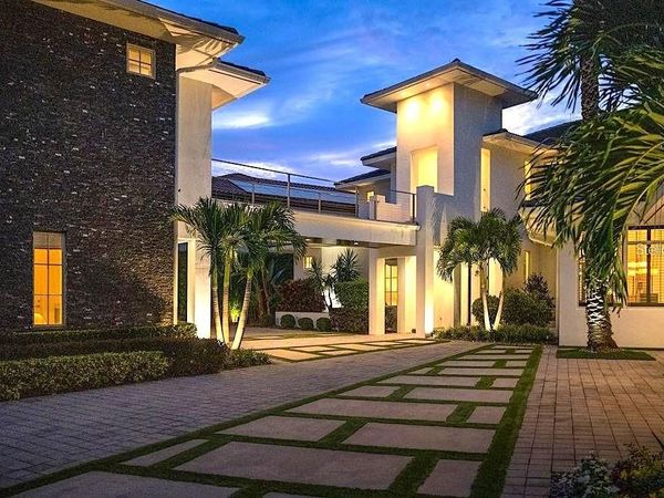 9721 CARILLON PARK DRIVE, WINDERMERE, FL 34786