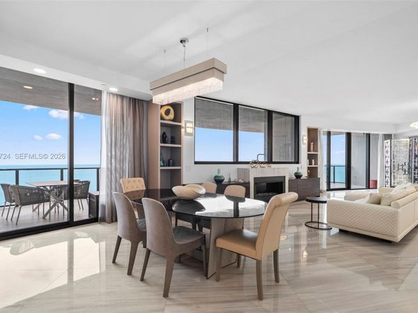18555 Collins Ave, Unit 2105, Sunny Isles Beach, FL 33160