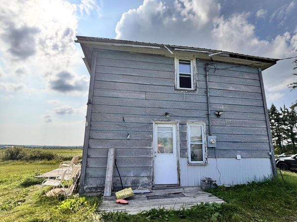 2748 M-48, Pickford, MI 49774