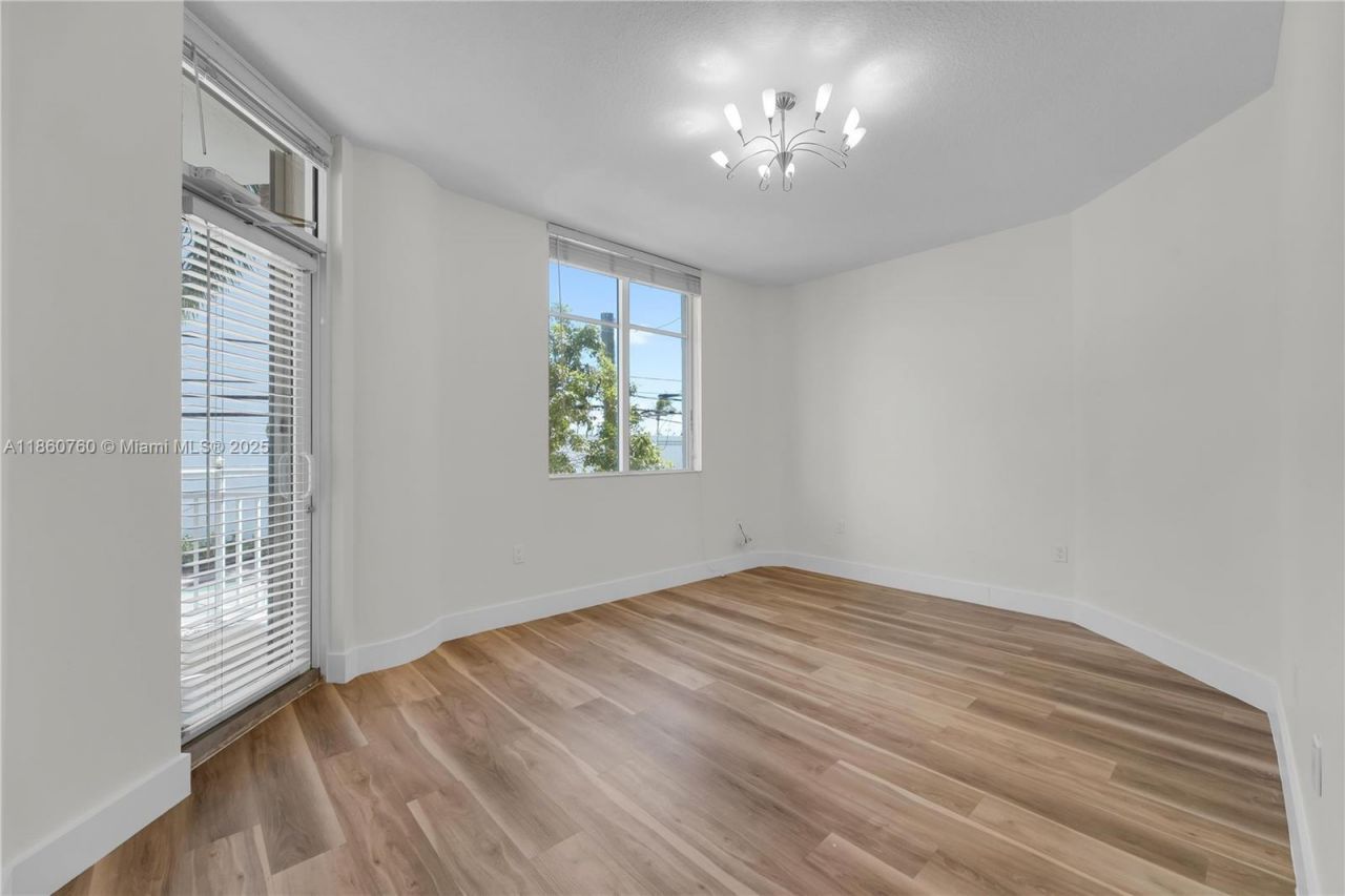 1 Century Ln, Unit 202, Miami Beach, FL 33139 Photo