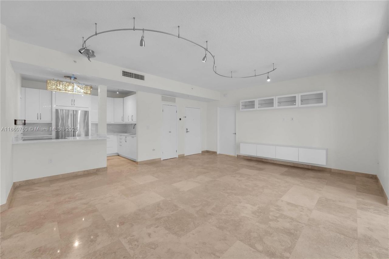 1 Century Ln, Unit 202, Miami Beach, FL 33139 Photo