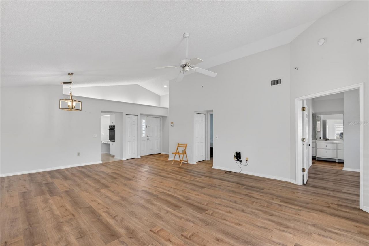 789 Harrington Lake Drive N, Unit 68, Venice, FL 34293 Photo
