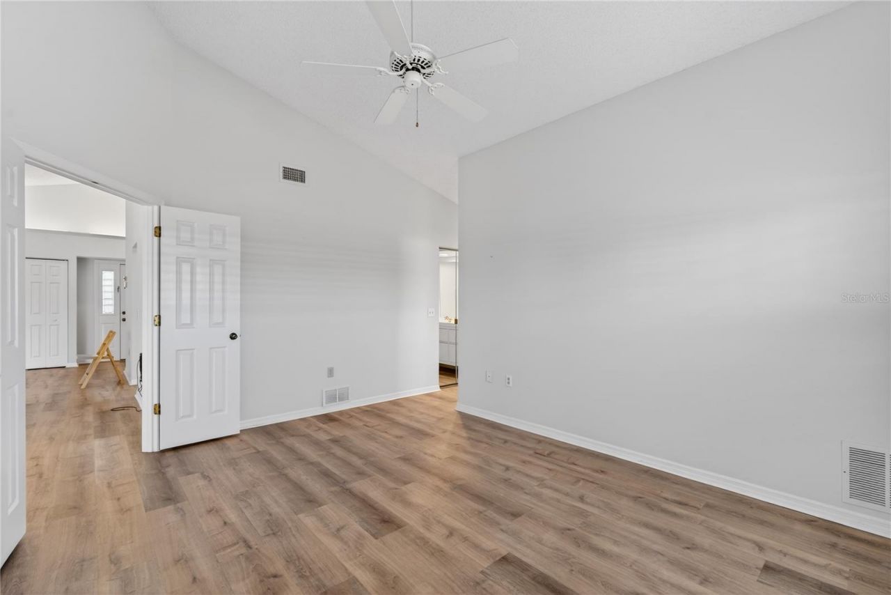 789 Harrington Lake Drive N, Unit 68, Venice, FL 34293 Photo