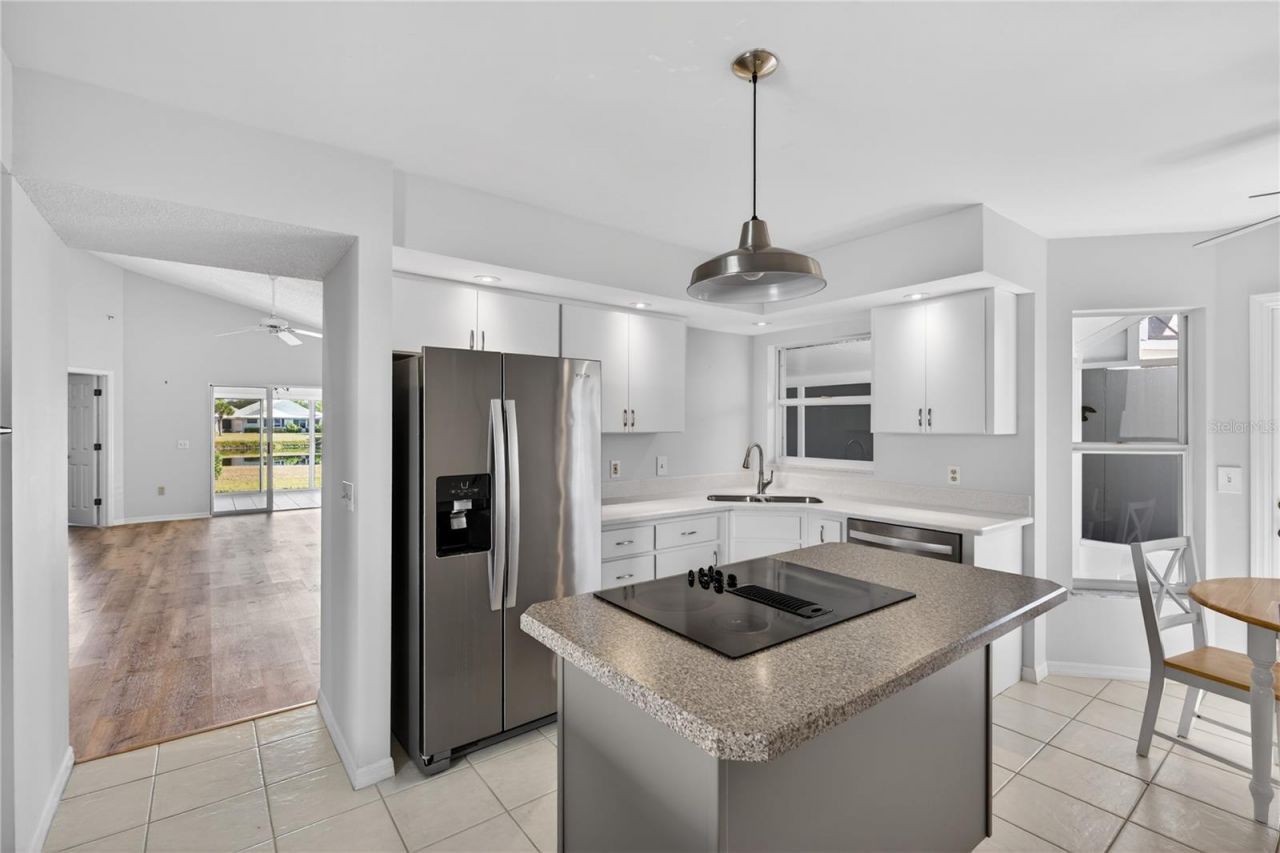 789 Harrington Lake Drive N, Unit 68, Venice, FL 34293 Photo