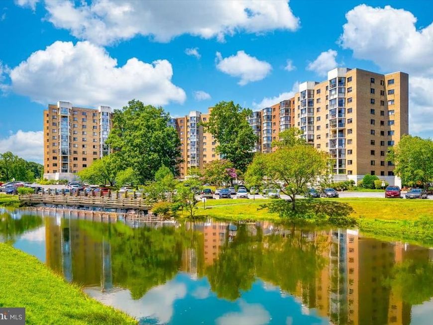 15101 Interlachen Drive, Unit 1-807, Silver Spring, MD 20906 Main Photo