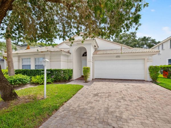 208 Jones Creek Drive, Jupiter, FL 33458
