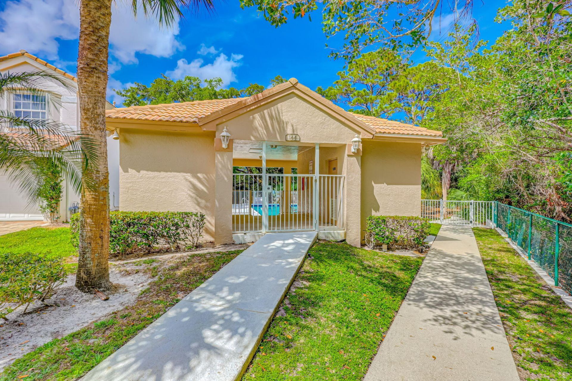 208 Jones Creek Drive, Jupiter, FL 33458 Photo