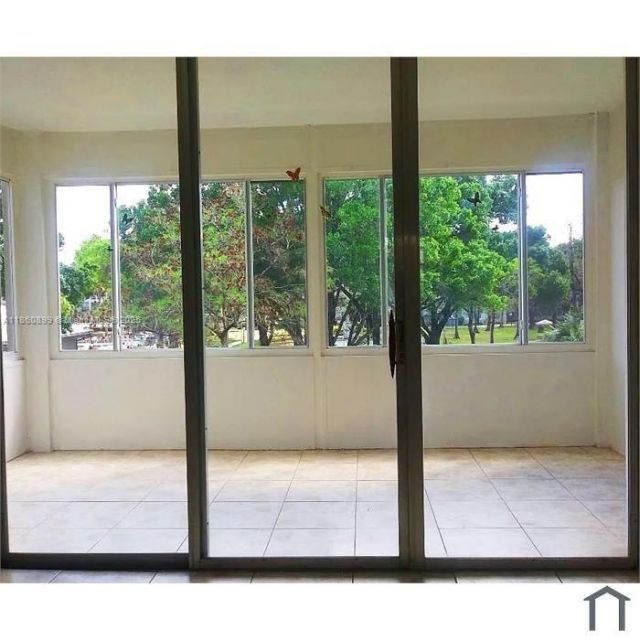 2998 NW 48th Ter, Unit 326, Lauderdale Lakes, FL 33313 Photo