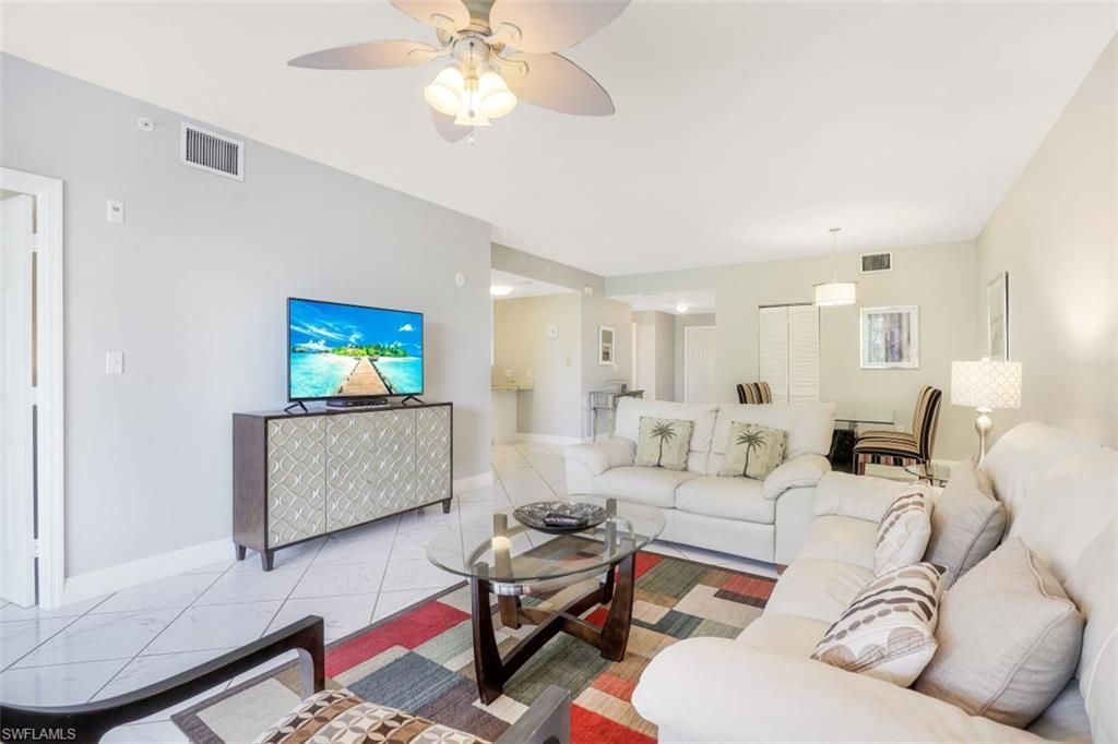 519 Roma Ct, Unit 3-305, Naples, FL 34110 Photo