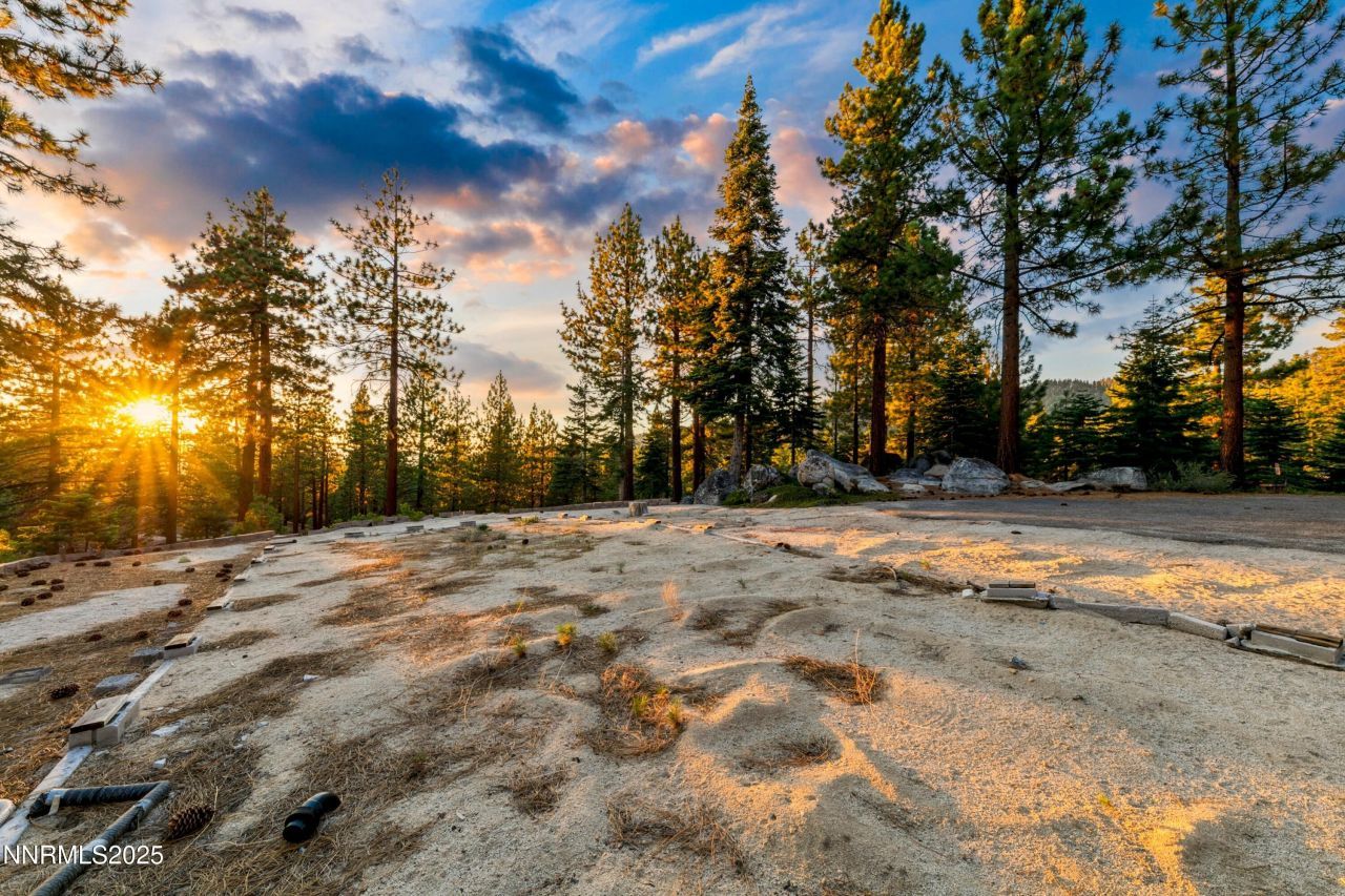 488 Laurel Lane, Stateline, NV 89449 Photo