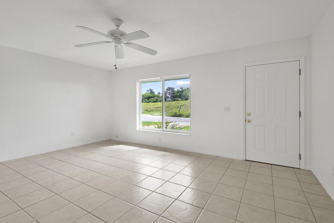 431 NE Julia Court, Jensen Beach, FL 34957 Photo