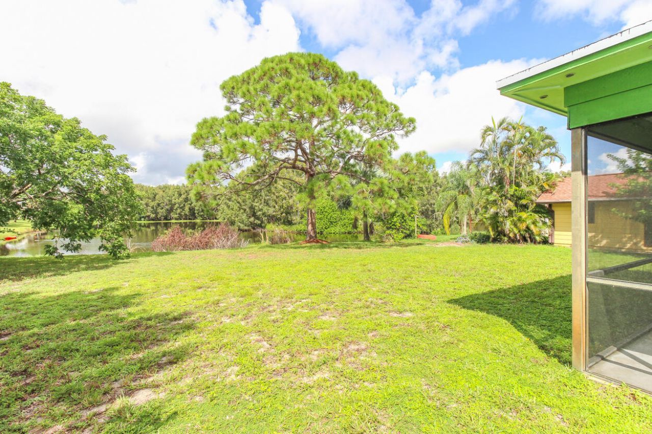 431 NE Julia Court, Jensen Beach, FL 34957 Photo