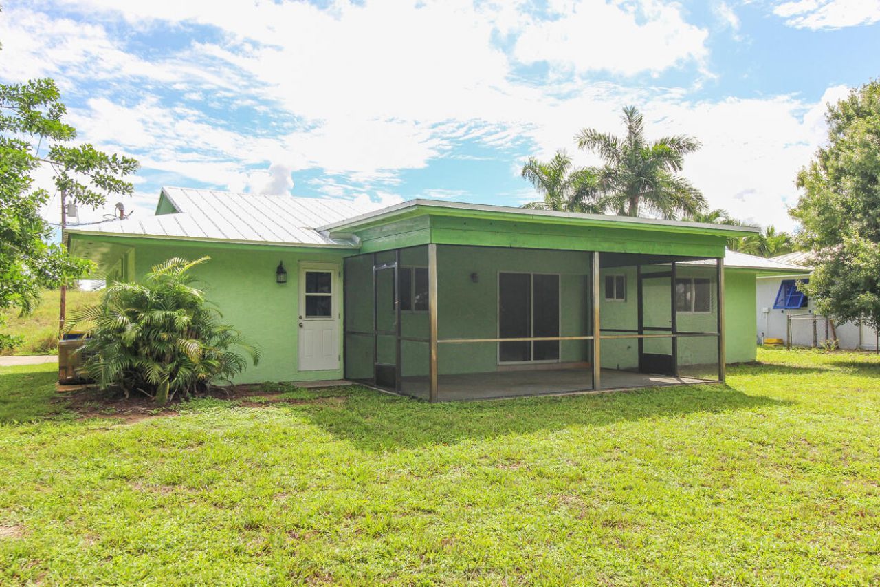 431 NE Julia Court, Jensen Beach, FL 34957 Photo