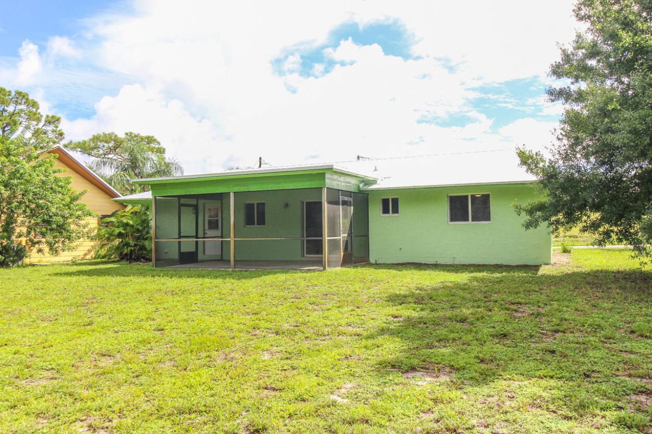 431 NE Julia Court, Jensen Beach, FL 34957 Photo