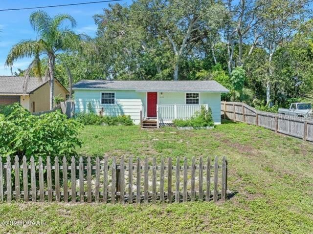 1636 VALENCIA AVENUE Daytona Beach, FL 32117