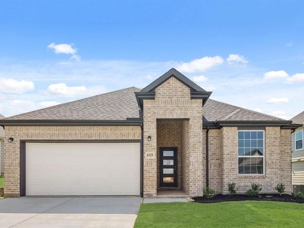 6929 Night Owl Lane, Fort Worth, TX 76036