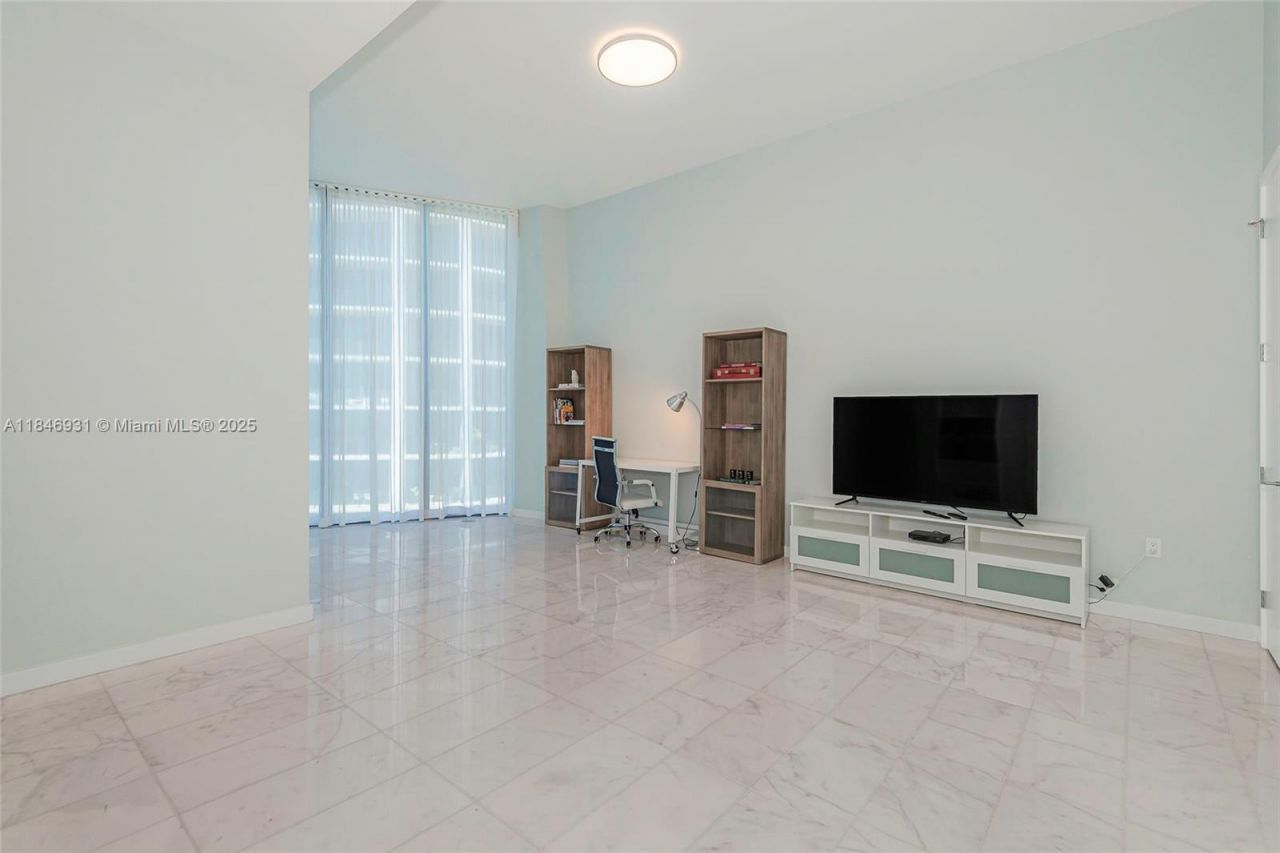 2821 S Bayshore Dr, Unit 7B, Coconut Grove, FL 33133 Photo