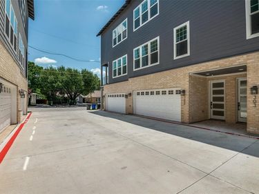 631 N Tyler Street, Unit 303, Dallas, TX 75208
