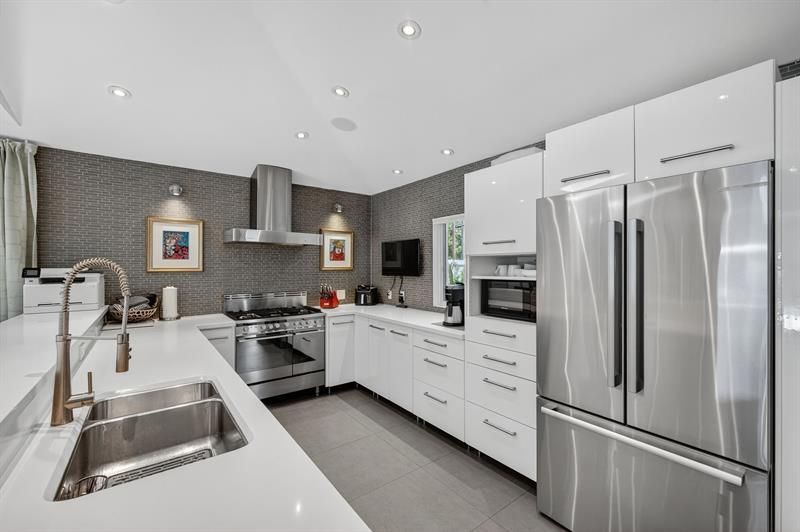 2925 N Atlantic Bl, Fort Lauderdale, FL 33308 Photo