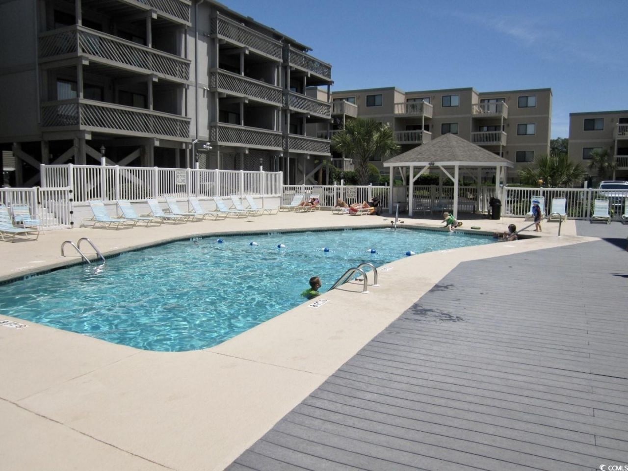 9621 Shore Dr. Photo 29