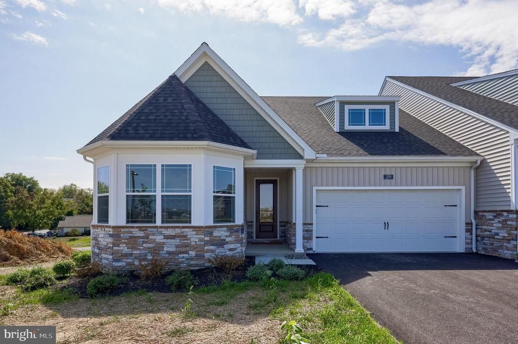259 BELLARIDE LANE, MILLERSVILLE, PA 17551