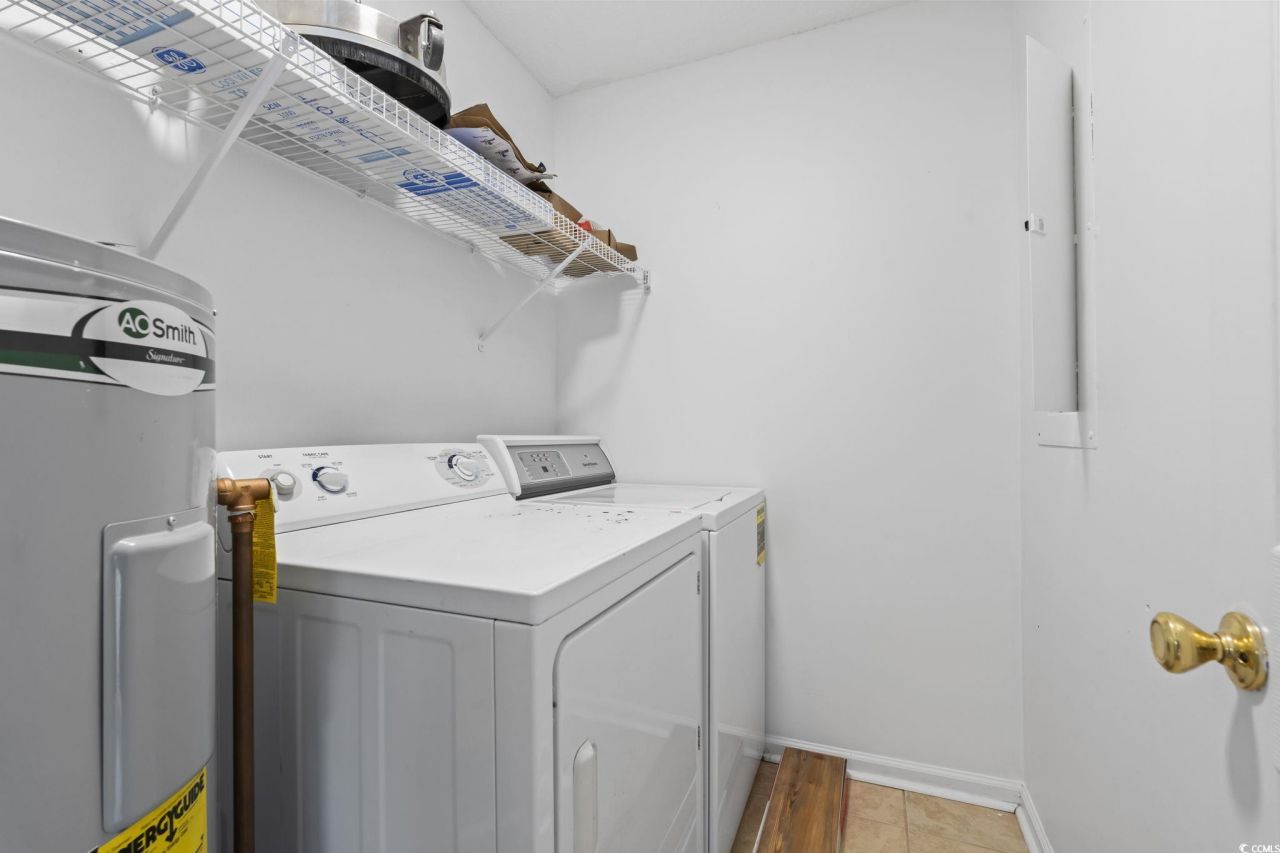 568 Rosedale Dr. Photo 16