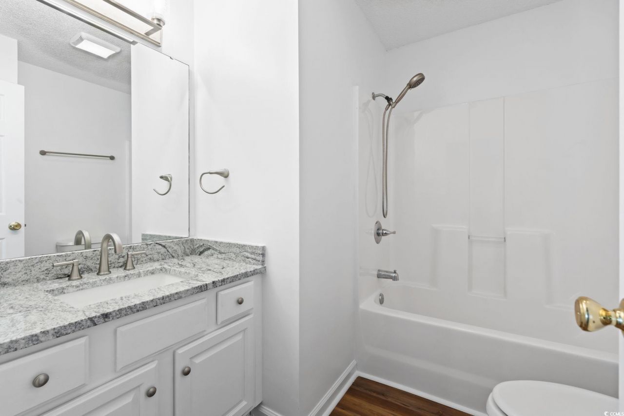 568 Rosedale Dr. Photo 21