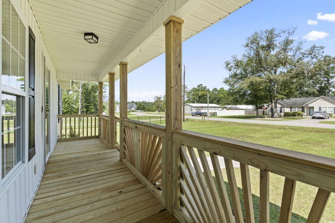 568 Rosedale Dr. Photo 34