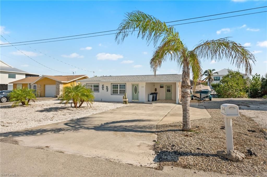 2444 Sycamore St, Saint James City, FL 33956 Photo