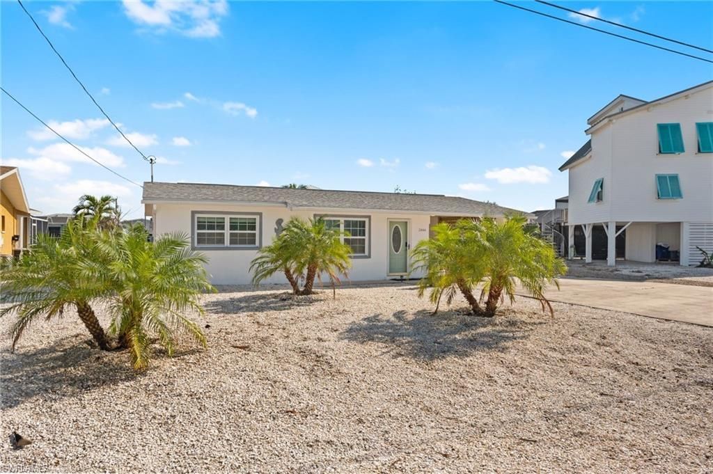 2444 Sycamore St, Saint James City, FL 33956 Photo