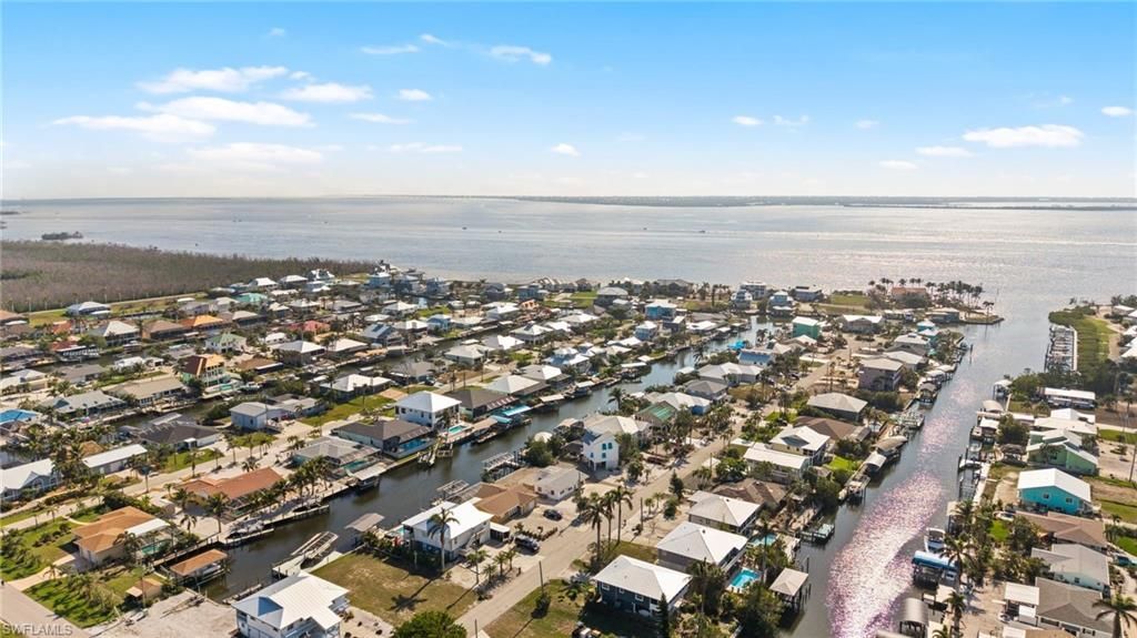 2444 Sycamore St, Saint James City, FL 33956 Photo