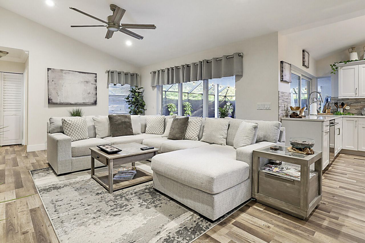 2155 Rabbit Hollowe Circle, Delray Beach, FL 33445 Photo