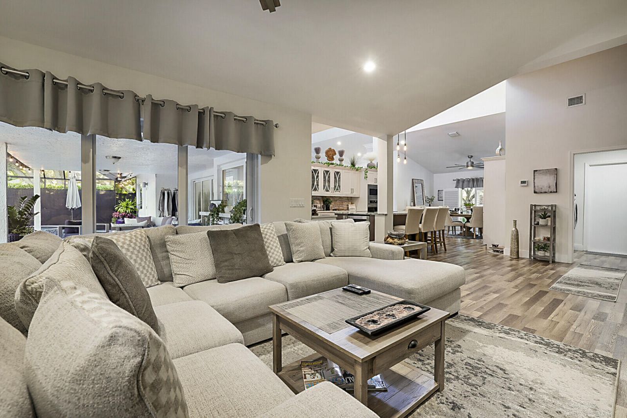 2155 Rabbit Hollowe Circle, Delray Beach, FL 33445 Photo