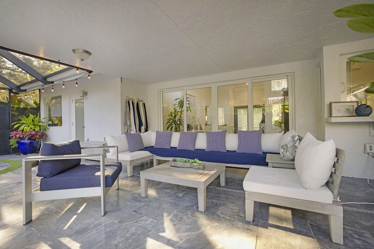 2155 Rabbit Hollowe Circle, Delray Beach, FL 33445 Photo